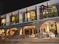 Home Ayutthaya 柴瓦塔那蘭寺附近的飯店