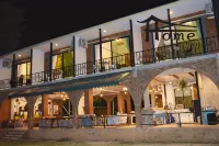 Home Ayutthaya Hotel di Ban Pom