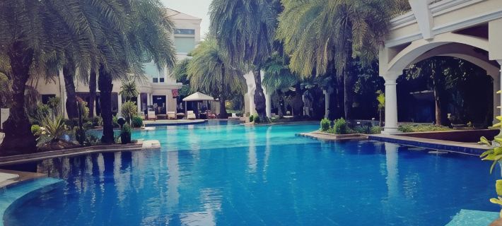 The Palms Town & Country Club - Resort Hotels in Gurugram