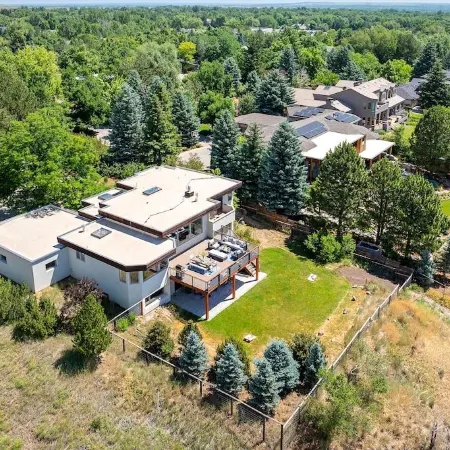 Stunning Home with Flatirons Views, 10-Min to Downtown & CU Campus!