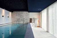 Van der Valk Hotel Gorinchem - Kolam Renang