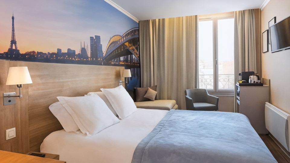 Best Western Rives de Paris la Defense