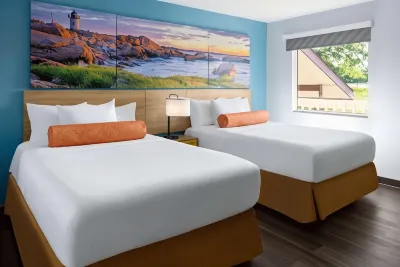 Days Inn by Wyndham Queensbury/Lake George Hotels near Hobby Lobby