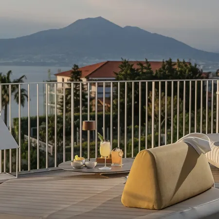 Domo 20 Hotel & Rooftop