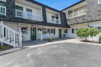 Snyders Shoreline Inn