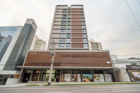 OGD - Condominium With Pool and Barbecue in Floripa Отели рядом с достопримечательностью «Hercilio Luz Bridge»