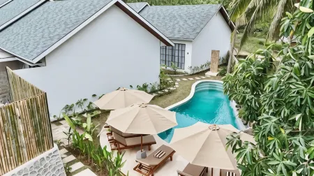 Malasama Suites Hotel Отели рядом с достопримечательностью «Mawun Beach»