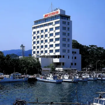 Oki Plaza Hotel