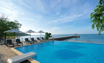 Tunamaya Beach & Spa Resort Tioman Island