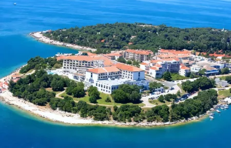 Park Plaza Histria Pula Отели в г. Pjescana Uvala
