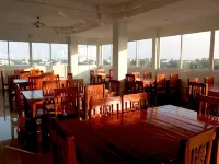 โรงแรมยูโรบูติค - พร้อมอาหารเช้า