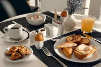 Gallery Central Piraeus Port - breakfast