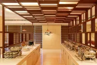 트리뷰트 로얄 트리푸니투라 호텔