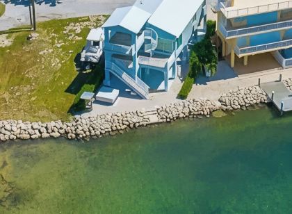 Oceanfront Oasis 3-bedroom house on private Island. Marathon FL