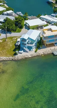 Oceanfront Oasis 3-bedroom house on private Island. Marathon FL