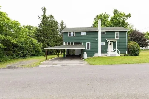 Spacious 5-bedroom house, WiFi, AC, 1 block from Lake & Main St. - con encanto