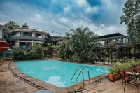 Fairway Hotel & Spa - piscina