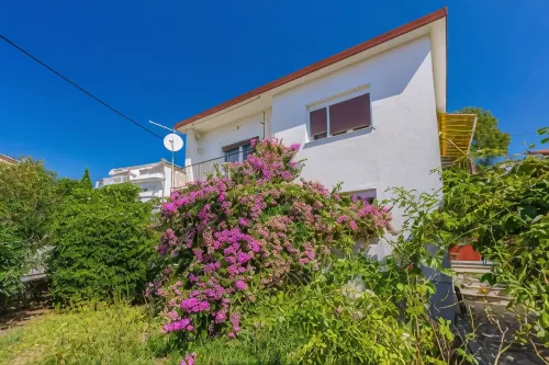 Apartment Eugen - Homestays