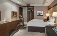 Sandman Signature London Gatwick Hotel - Pet-friendly