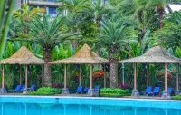 DoubleTree by Hilton Lingshui Hot Spring - Pool