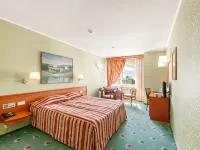 Old Estate Hotel & Spa Hotels in Pskov