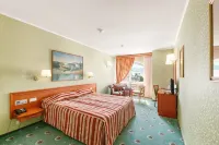 Old Estate Hotel & Spa