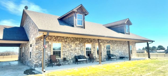 Relaxing Ranch Style Lake House/ Hot Tub Getaway!!! Pet Friendly!!! Hotels in Marshall County