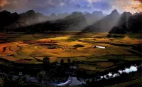 Fairyland Hotel (Qianxinan Qinglong) - Mountain view