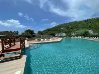 The Blu-Edge - 3-bedroom Beach Villa • Oceanview + FREE Wyndham Resort Access -  case vacanza in affitto