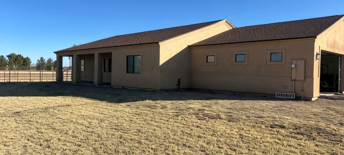 Charming Queen Creeks R6 Ranch 4-bedroom house with WiFi and AC. Hotels in Pinal County