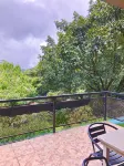 Birdwatcher’s Base in Monteverde – 2Br + Balcony, Walk to Curi-Cancha Reserve