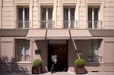 Hôtel le Tourville by Inwood Hotels