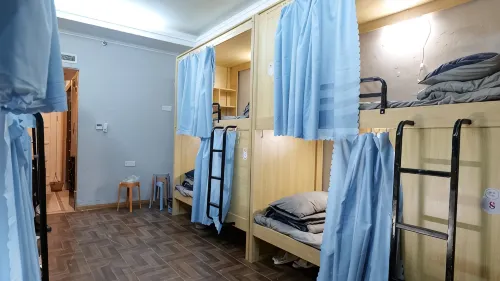 leleYouth hostel