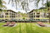 Baan Mai Khao, Luxury Beachfront Duplex 2 BR Residence - Beach