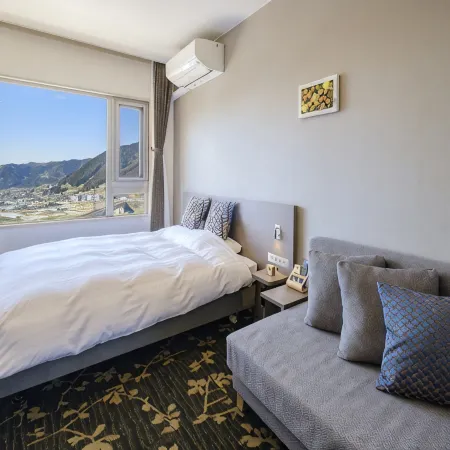 ASO CANYON TERRACE & LODGE