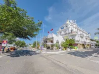 豐容酒店 · 潘里古亞 酒店