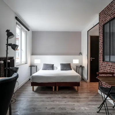 Hotel de Quebec Hotels near Place du Vieux-Marche