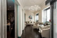 Hôtel Lumières Montmartre Paris