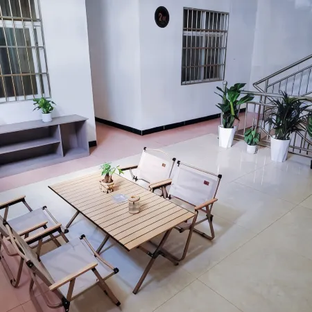 Xiyuan Apartment (Qihua Square)