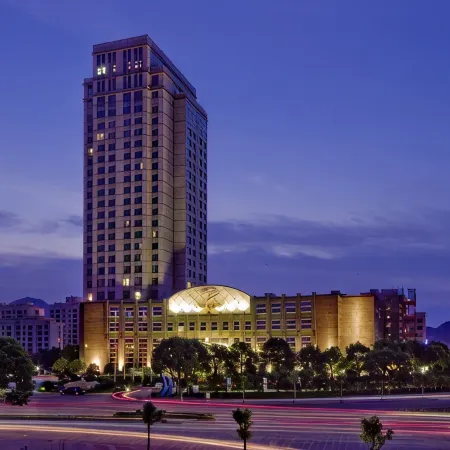 Xiangshan Harbour International Hotel