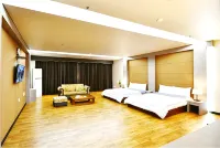 Cosmos Hotel