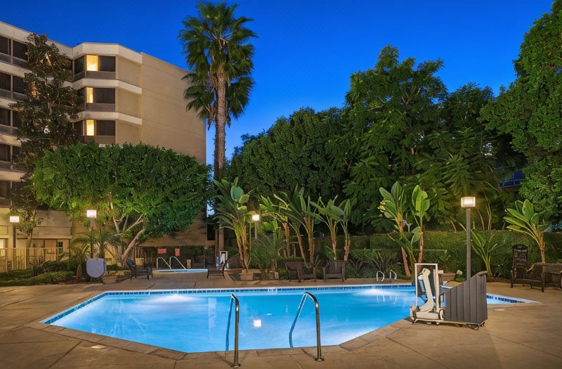 Fullerton Marriott at California State University photo 3