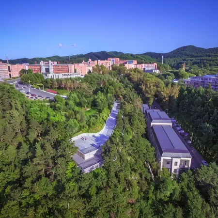 Hanlinyuan Business Hotel