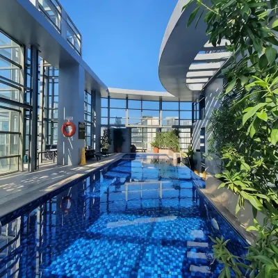 Valero Grand Suites by Swiss-Belhotel Hotels near Buendia MRT Station