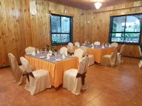 McRoyal Hotel - breakfast