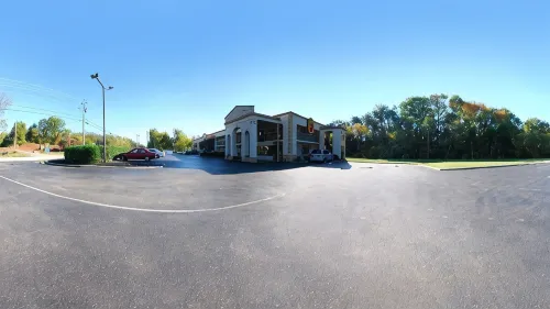 Super 8 by Wyndham Knoxville West/Farragut