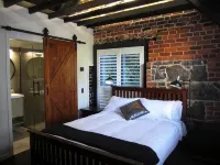 The Stables Dunedin - Inns
