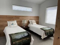 Spectacular 2BR house with view of Bitterroot Mountains. - 4-Star