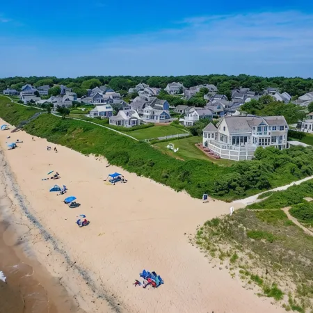 Maushop Village-Exceptional, 2 Bedrooms, Sleeps 4, 1.5 Baths, with Great Views.