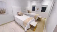 Luxe Private Pool Villa in Porters Place, Exclusive Beach Club Access, Gym & BBQ